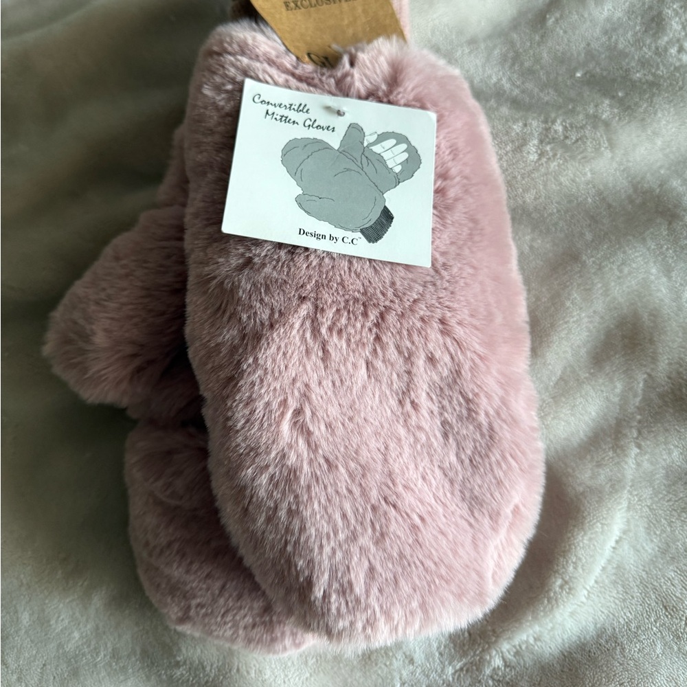 C.C Rose Knit Mittens